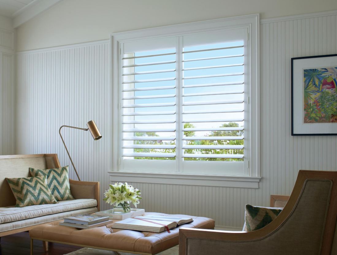 Best Shades for Hot, Humid Climates: Mold-Resistant and Heat-Smart